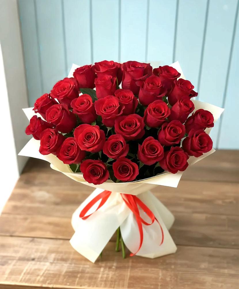 Букет 29 Красных роз в Параньге