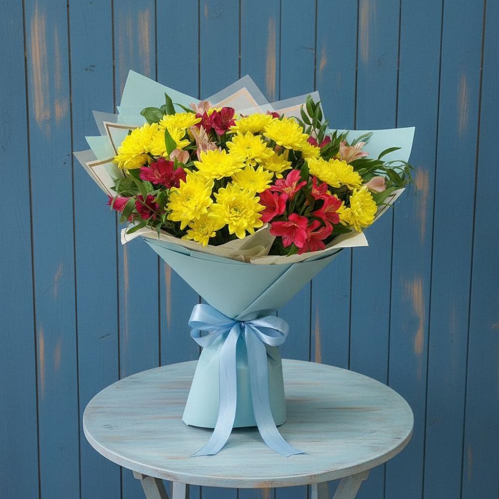 Букет цветов из: Альстромерии и Хризантемы в Параньге