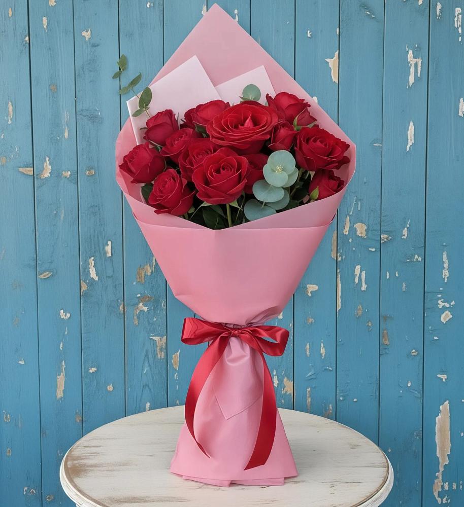 Букет цветов из: Розы в Параньге