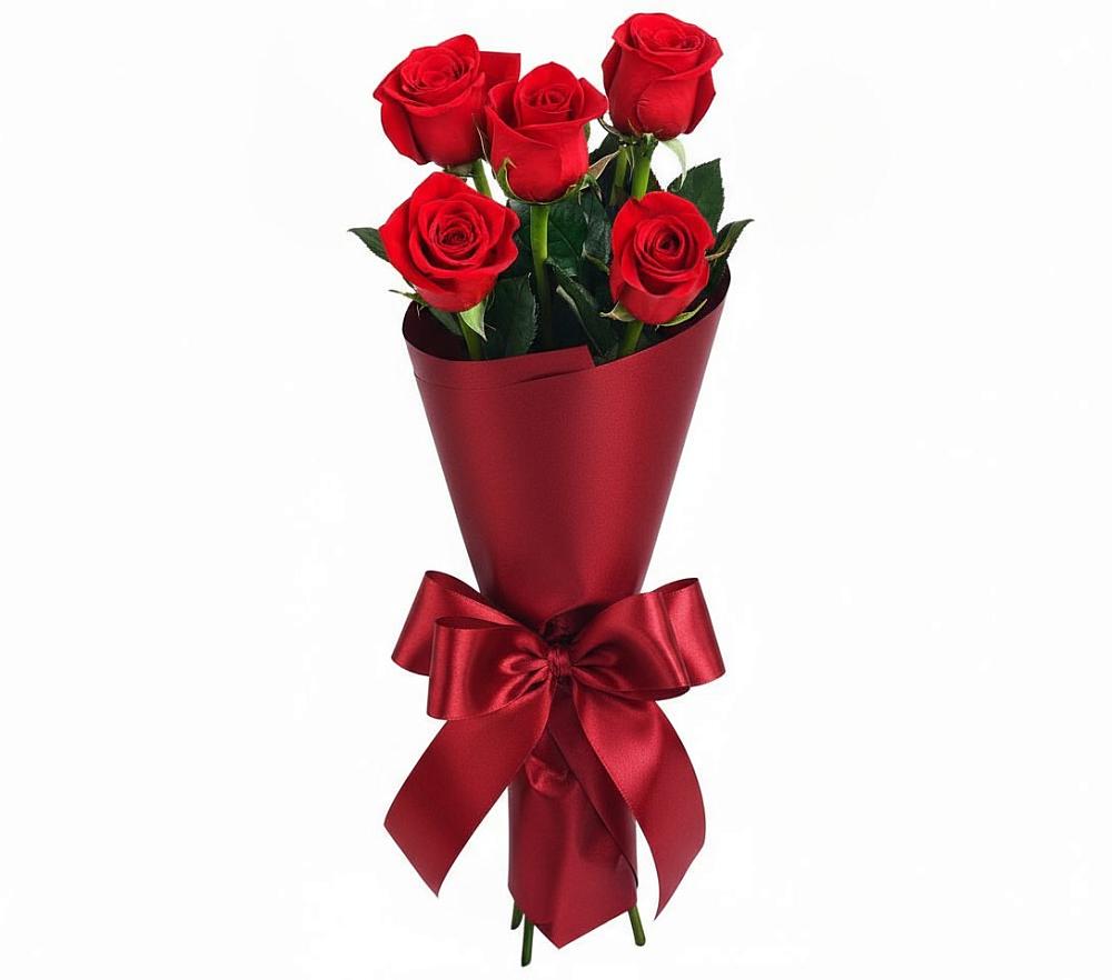 Букет 5 Красных роз Эдлесс Лав в Параньге