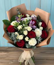 Букет цветов из:  Розы и Альстромерии в Параньге