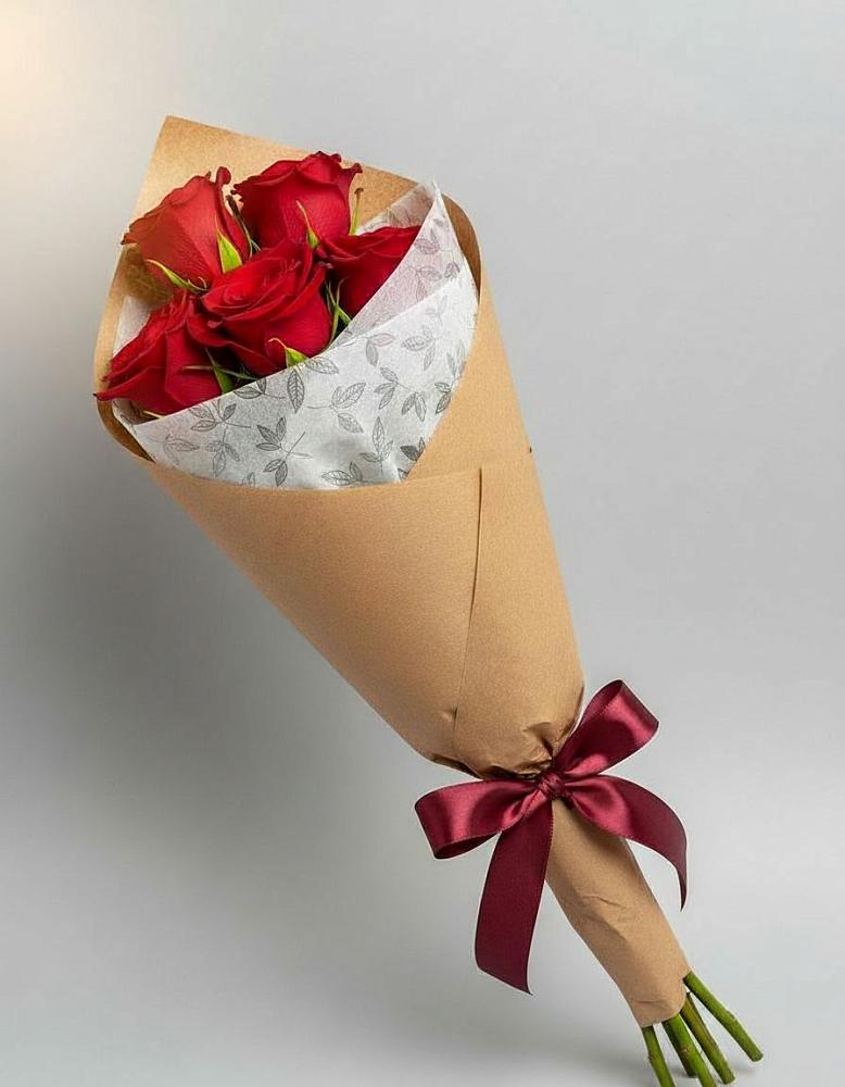 Букет цветов из: Розы в Параньге