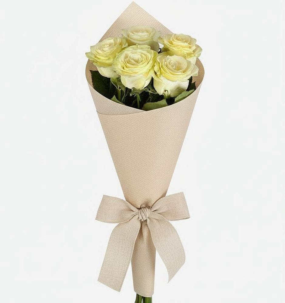 Букет цветов из: Розы в Параньге