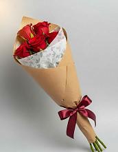 Букет цветов из:  Розы в Параньге