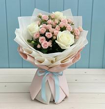 Букет цветов из:  Розы в Параньге