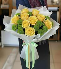 Букет цветов из:  Хризантемы и Розы в Параньге