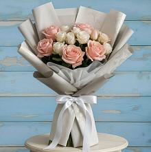 Букет цветов из:  Розы #REPLACE_PRED# Параньге