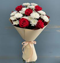 Букет цветов из:  Розы и Хризантемы в Параньге