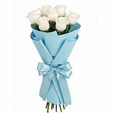 Букет 7 белых роз Проуд в Параньге