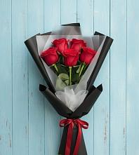 Букет цветов из:  Розы #REPLACE_PRED# Параньге